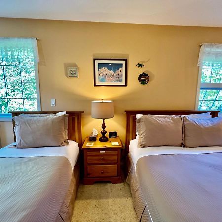 Seafarers Bed & Breakfast トフィーノ エクステリア 写真