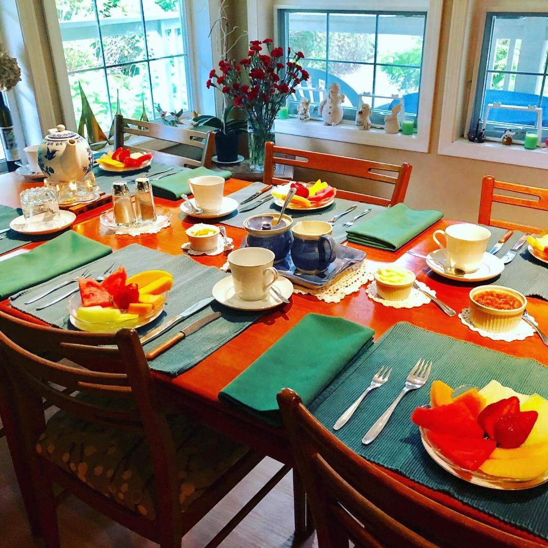 Seafarers Bed & Breakfast トフィーノ エクステリア 写真