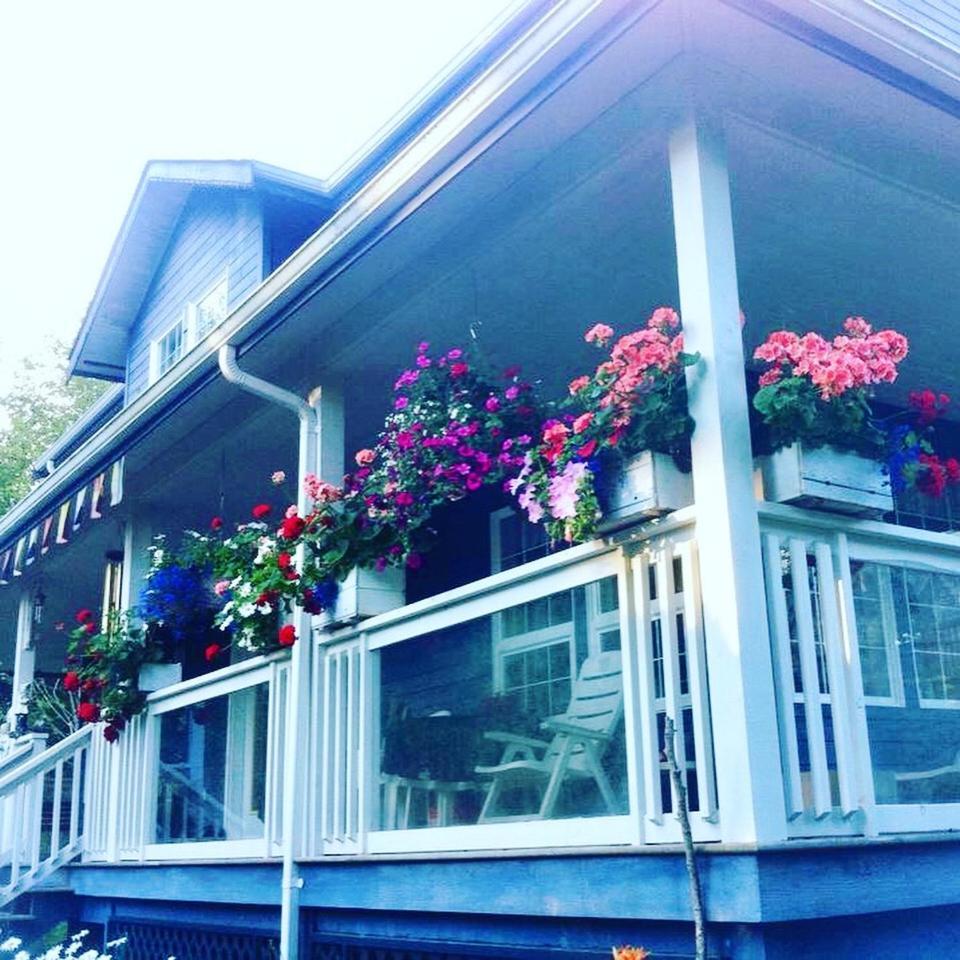 Seafarers Bed & Breakfast トフィーノ エクステリア 写真
