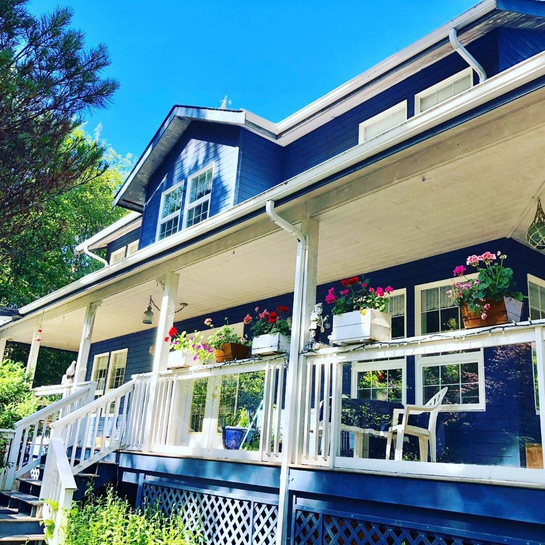 Seafarers Bed & Breakfast トフィーノ エクステリア 写真